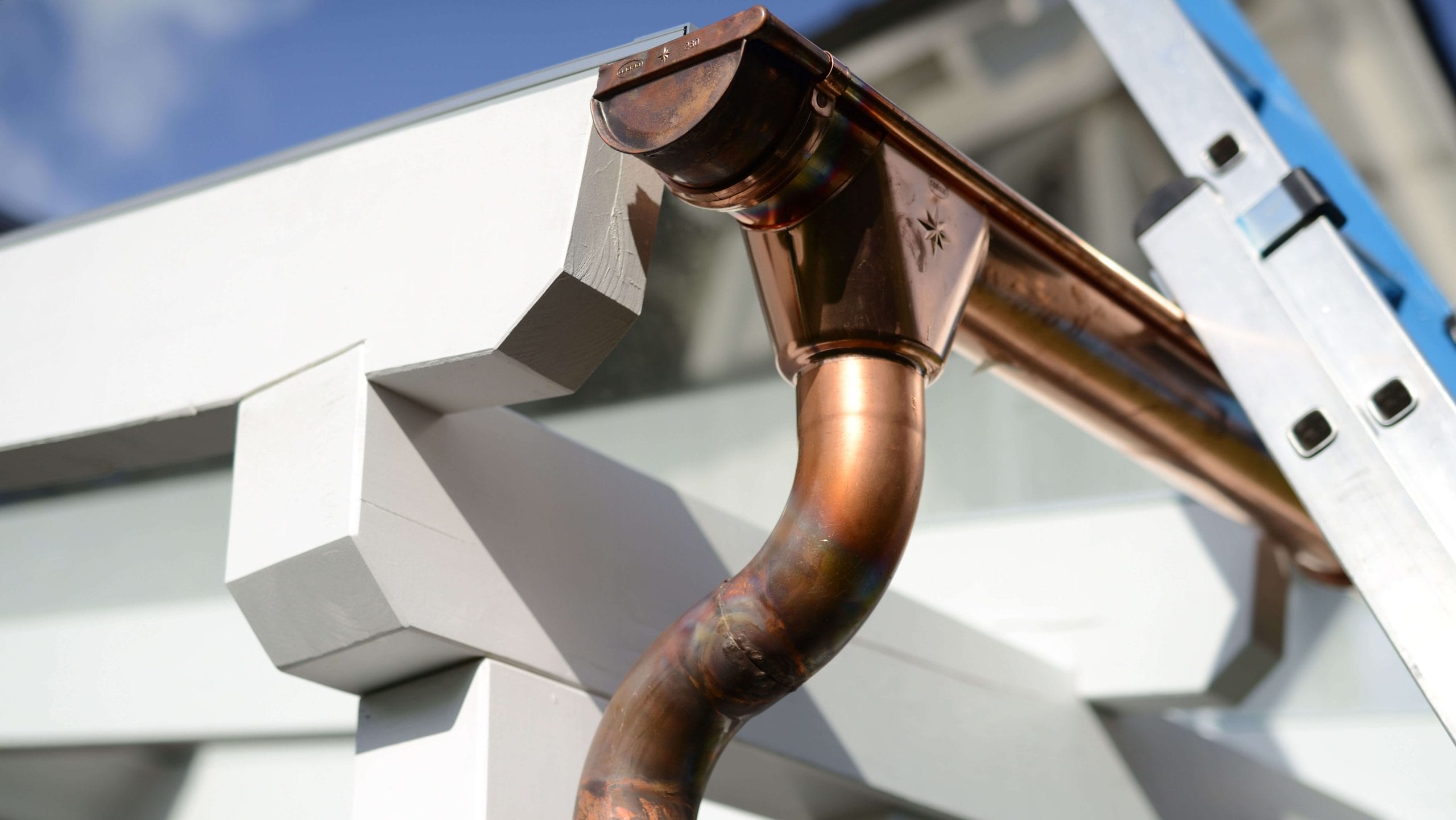 High-end copper gutters with a seamless design for residential properties in Vienna